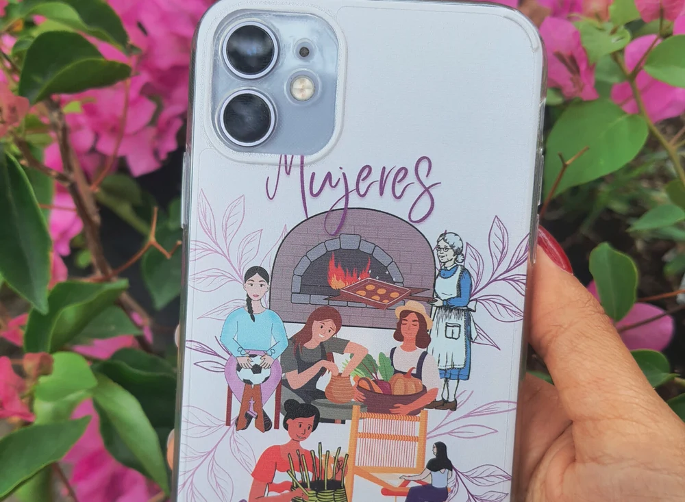 Carcasa mujeres boyacenses la mochila de lore 01