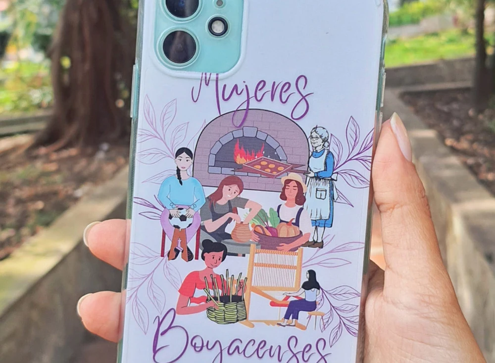 Carcasa mujeres boyacenses la mochila de lore 02